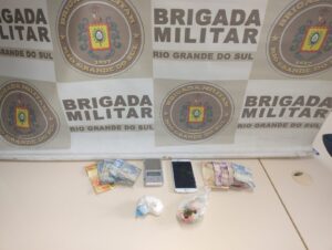 Cocaína e maconha: BM de Pantano Grande prende homem por tráfico