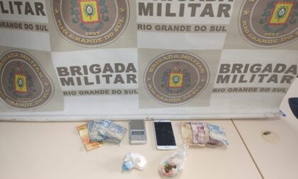 Cocaína e maconha: BM de Pantano Grande prende homem por tráfico