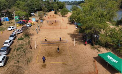 Rede Fan na Praia Nova: Jogos de Dama e futevôlei definem campeões