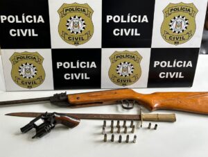 Polícia apreende armas e munições em Cachoeira