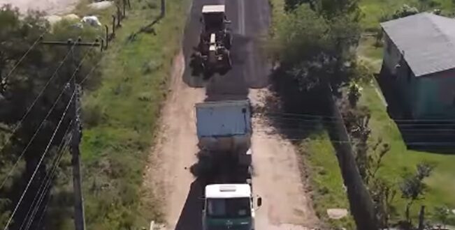 Mais Pavimentação em Pantano Grande beneficia ruas do Bairro Vila Frantz