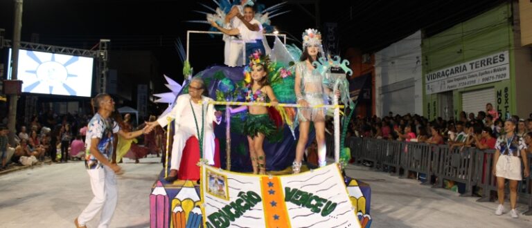 Prefeitura chama interessados em comercializar no Carnaval