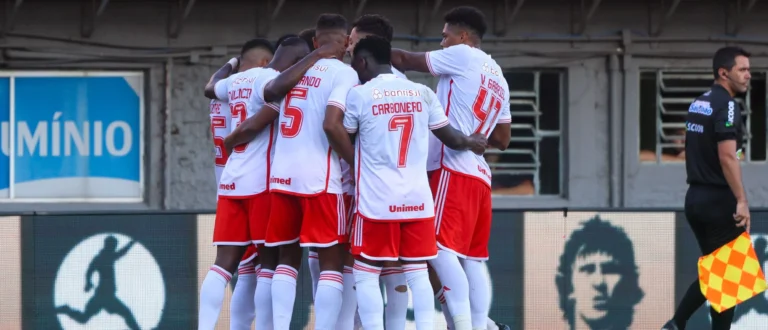 Inter vence em Caxias e abre vantagem na semifinal do Rio Grande