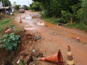 Moradores de rua no Ponche Verde temem ficar ilhados