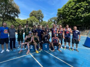 Torneio de Basquete 3×3 reúne atletas e movimenta a Praça José Bonifácio