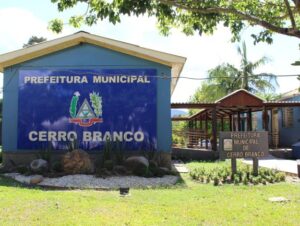 Prefeito de Cerro Branco avalia começo de nova gestão