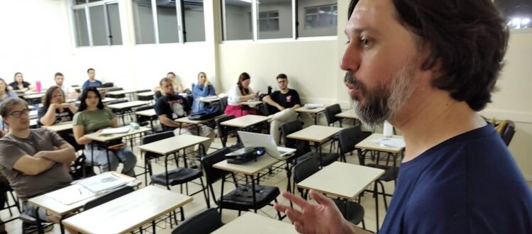 Ação solidária do Aquece Universitário vai arrecadar chocolates