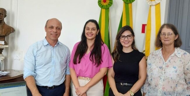 Prefeito Balardin nomeia 28 professores, orientadores e supervisores