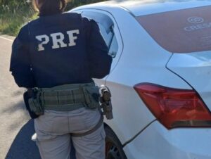 PRF prende homem que divulgava operações em Rio Pardo