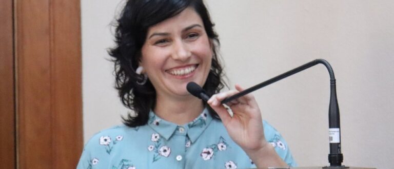 Mariana critica exclusão em reunião sobre balsa gratuita e cobra união política