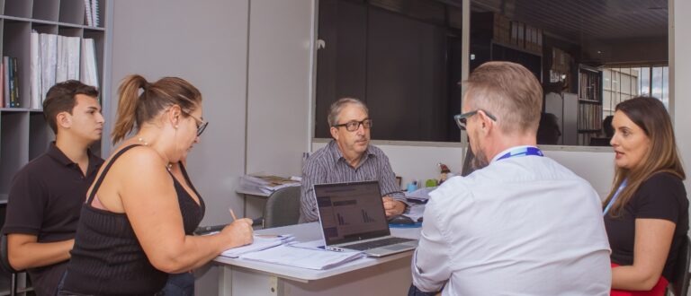 Parceria com SEBRAE visa mais apoio a empreendedores de Pantano Grande