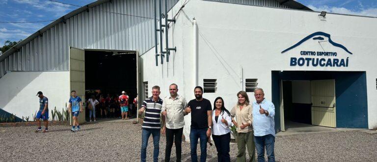 Centro Esportivo da Vila Botucaraí é revitalizado