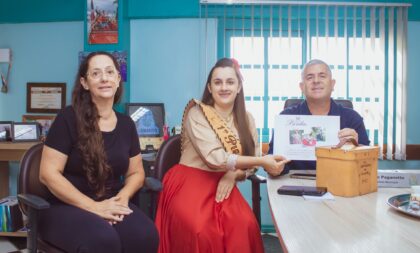 Paganotto recebe convite para 54ª Ciranda Cultural de Prendas