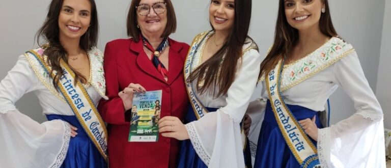 Vice-prefeita Dulce recebe comitiva da Expocande
