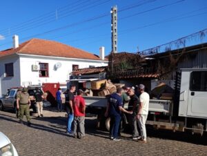 Zoológico recebe doação de carne apreendida em Encruzilhada