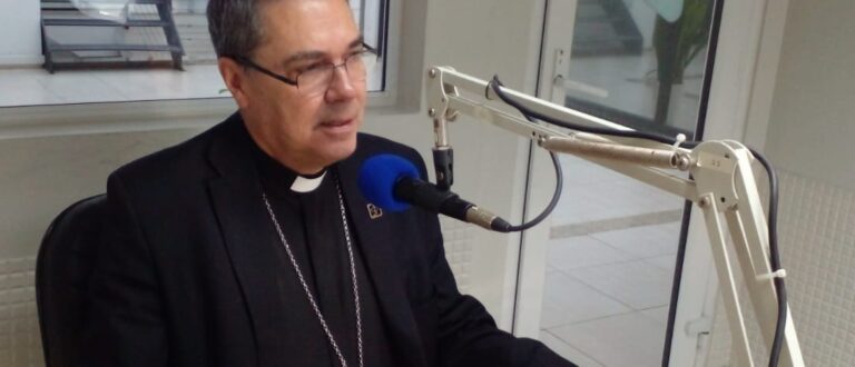 Entrevista: Dom Edson Batista de Mello destaca a Semana Santa