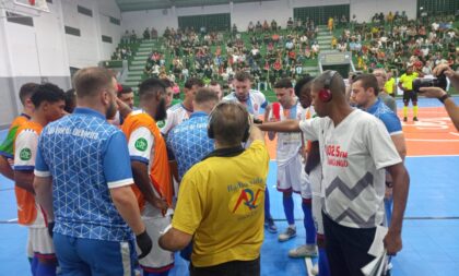 Na estreia em casa, São José empata em jogo de 12 gols