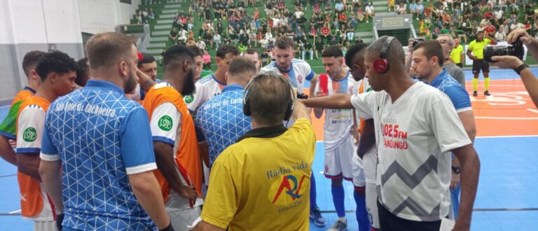 Na estreia em casa, São José empata em jogo de 12 gols