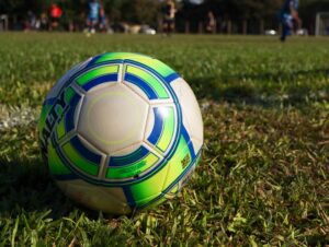 Primeira rodada da 2ª Divisão do Futebol de Campo encerra recheada de gols