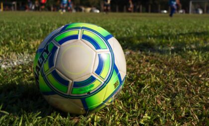 Primeira rodada da 2ª Divisão do Futebol de Campo encerra recheada de gols