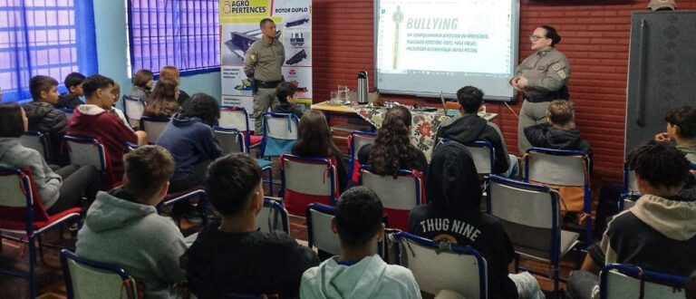 Brigada Militar discute o bullying nas escolas de Cachoeira