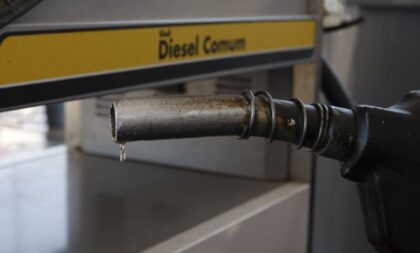 Petrobras reduz em 12 centavos o preço do diesel para as distribuidoras