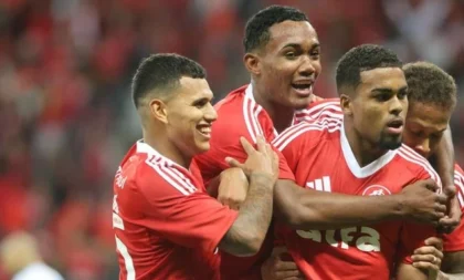 Que sufoco! Inter vence Maracanã com gol nos acréscimos pela Copa do Brasil