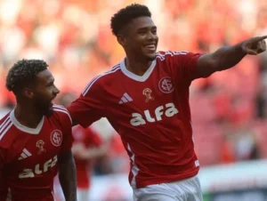 Inter vira para cima do Juventude: 3 a 1