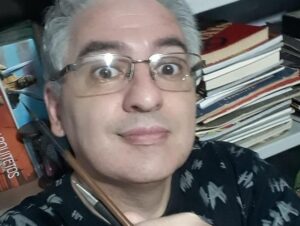 Quadrinista cachoeirense lança campanha para publicar HQ de ficção científica