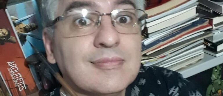 Quadrinista cachoeirense lança campanha para publicar HQ de ficção científica