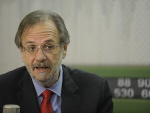 Entrevista com Miguel Rosseto (PT): balsa gratuita e sucateamento da malha férrea no RS