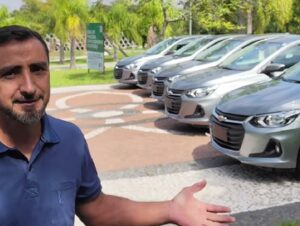 Novo Cabrais: secretário de Saúde comemora aquisição de 5 novos veículos