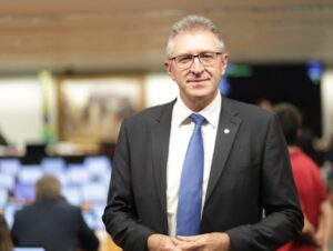Deputado Heitor Schuch avalia aumento do número de deputados federais