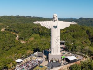 Sesc Cachoeira do Sul promove passeio ao Cristo Protetor de Encantado nas férias de julho