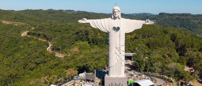 Sesc Cachoeira do Sul promove passeio ao Cristo Protetor de Encantado nas férias de julho