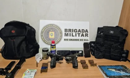 Pelotão Rodoviário de Cachoeira apreende armas e munições na ERS-410