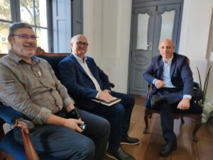 Comissão Pró-Medicina e prefeito vivem expectativa por anúncio