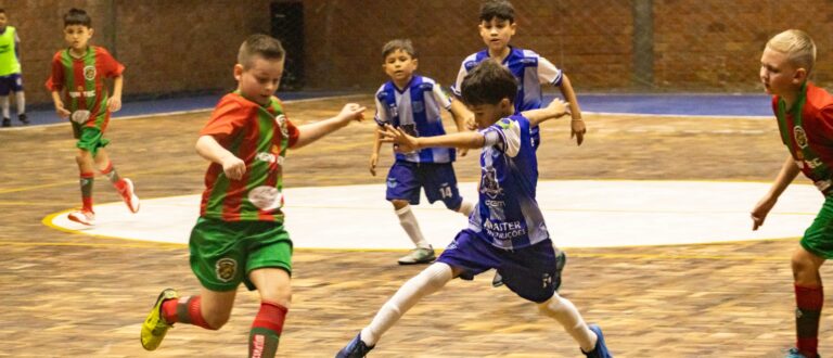 Futsal Sub-9 tem início com seis jogos no Ginásio Derlisão