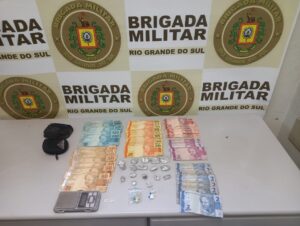 RSC-400: BM prende homem por tráfico