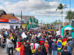 Dívidas agrícolas: vereadores de Cachoeira do Sul participam de manifestação