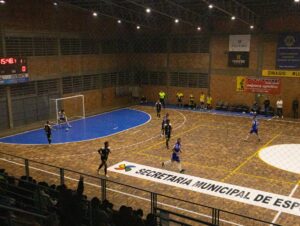 Campeonato Municipal de Futsal – 1ª Divisão: 4 jogos, 23 gols e vibração