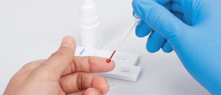 Saúde adota testagem para idosos com suspeita de dengue