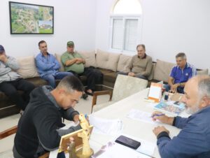 Prefeitura de Novo Cabrais assina cessão de equipamentos agrícolas para associação