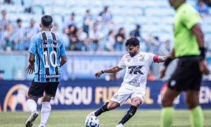 Grêmio deixa Z-4 com vitoria em cima do Santos na Arena