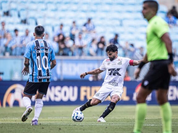 Grêmio deixa Z-4 com vitoria em cima do Santos na Arena