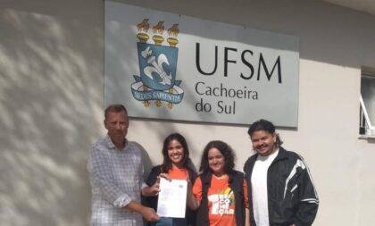 UFSM-Cachoeira do Sul: DCE entrega ofício com demandas estudantis