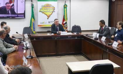 Prefeito de Novo Cabrais participa de debate sobre duplicação da RSC-287