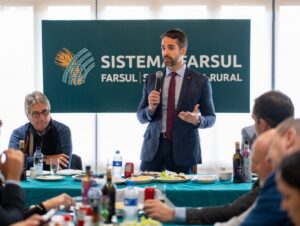Leite anuncia R$ 150 milhões para apoiar prorrogação de dívidas de produtores rurais