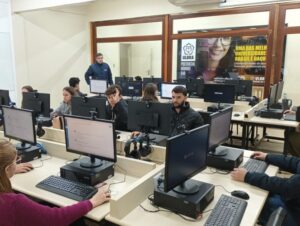 Agenda intensa de provas presenciais dos cursos mobiliza Ulbra Cachoeira